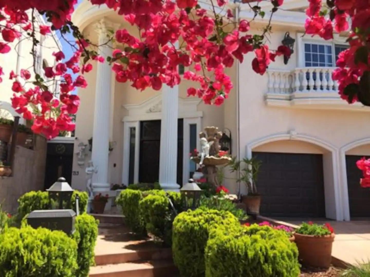 Entire Second Flr - Santa Monica Luxury Roman Villa Лос Анджелис Екстериор снимка