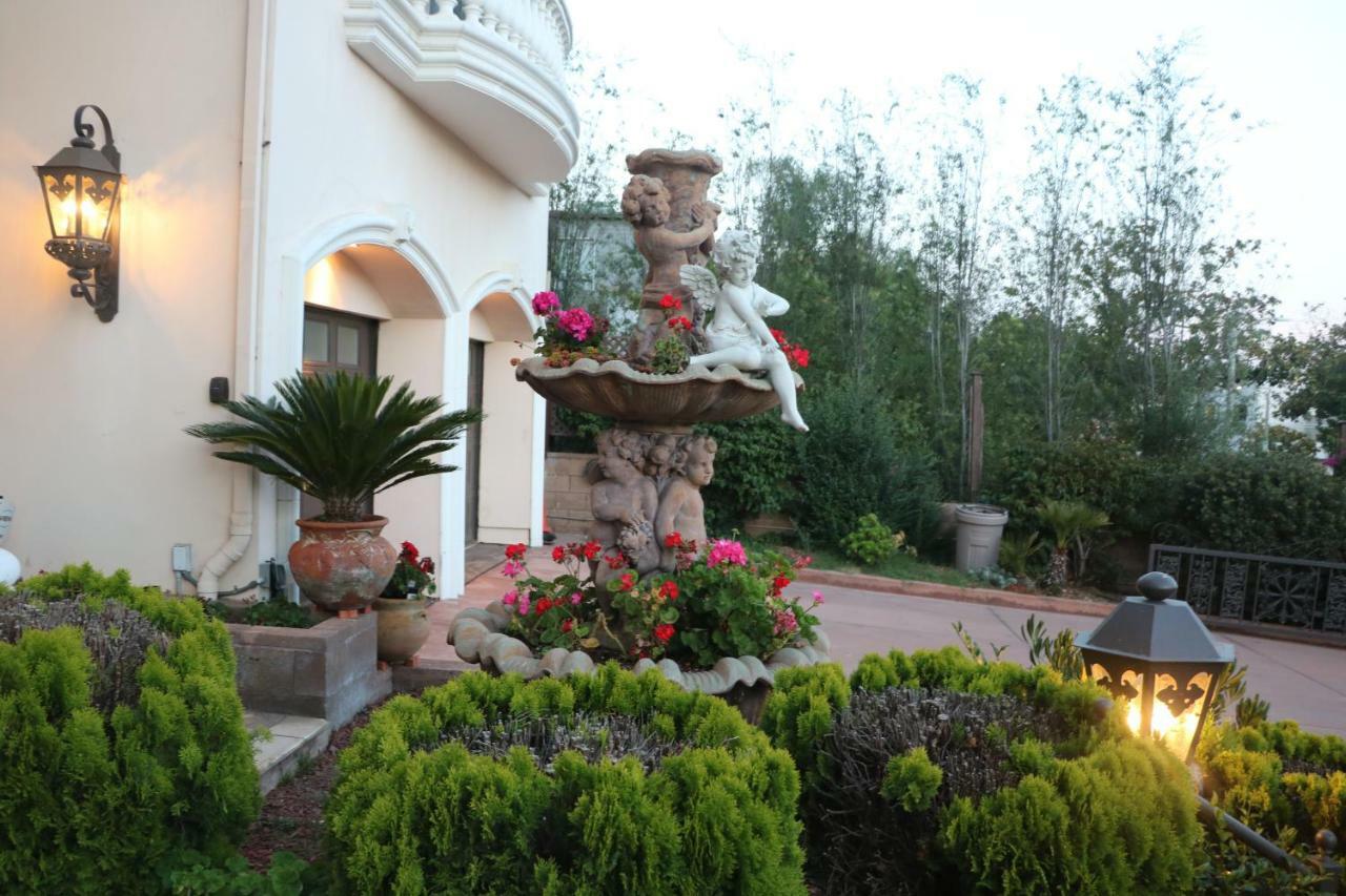 Entire Second Flr - Santa Monica Luxury Roman Villa Лос Анджелис Екстериор снимка