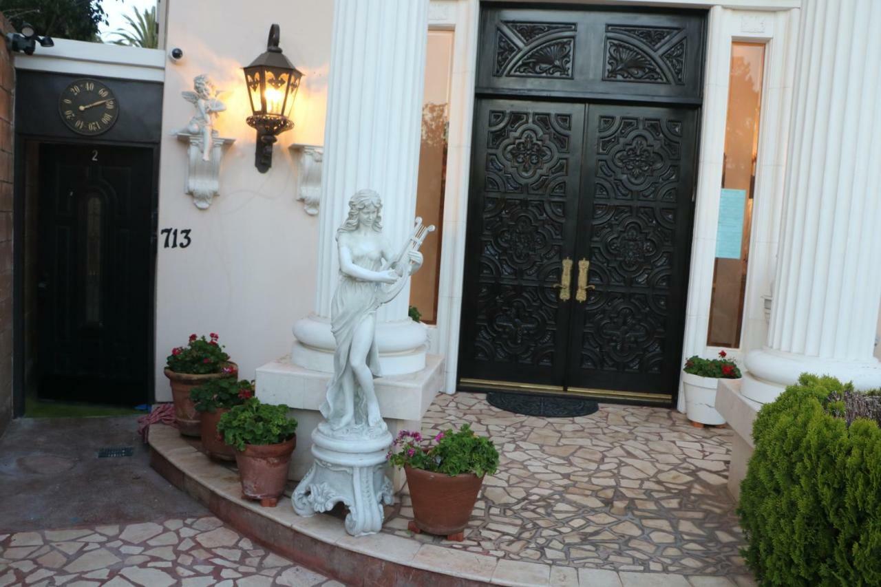 Entire Second Flr - Santa Monica Luxury Roman Villa Лос Анджелис Екстериор снимка